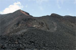 De krater van de Montaña del Fraile - Wandelen over het noordelijk deel van de Ruta de los Volcanes - La Palma