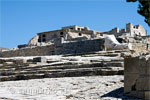 Een uitzicht over het paleis van Knossos vanaf het plein