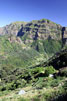 Uitzicht vanaf de Boca da Encumeada pas, startpunt van een aantal wandelingen op Madeira