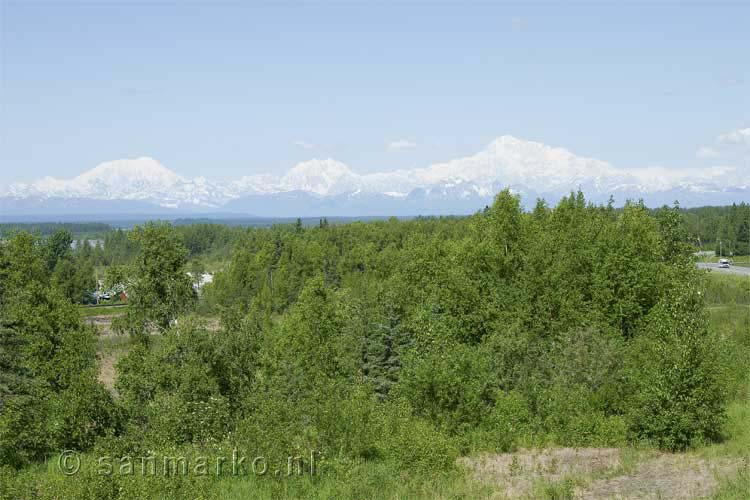 Mount McKinley of ook wel Denali gezien vanaf Talkeetna