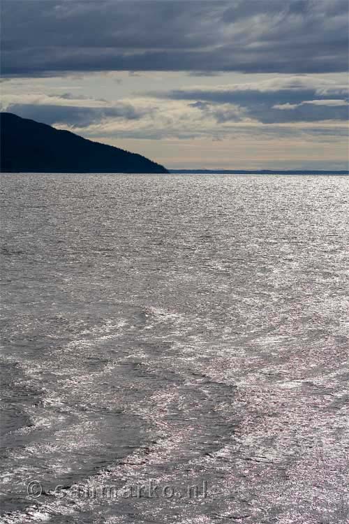 Het uitzicht over Turnagain Arm in Alaska