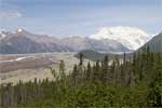 Mount Blackburn en de Root en Kennecott gletsjers in Alaska