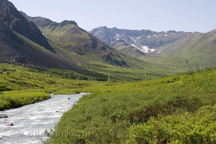 Het dal van de Little Susitna River bij Hatcher Pass