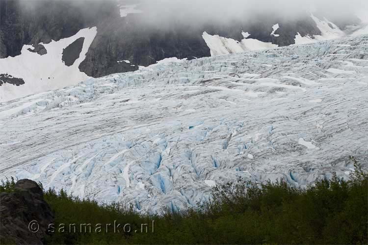 De Exit Glacier gezien vanaf het wandelpad naar het Harding Icefield