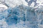 Blauw gletsjer ijs bij de Meares Glacier in Alaska