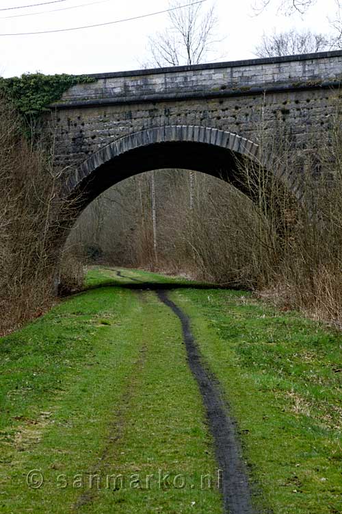 Het viaduct bij Herbeumont in de Ardennen in België