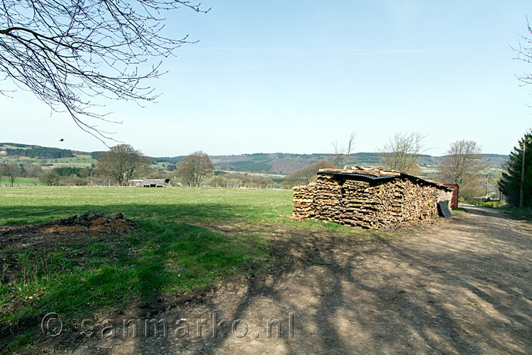 Uitzicht over de Ardennen vanaf de rand van Freyneux in België