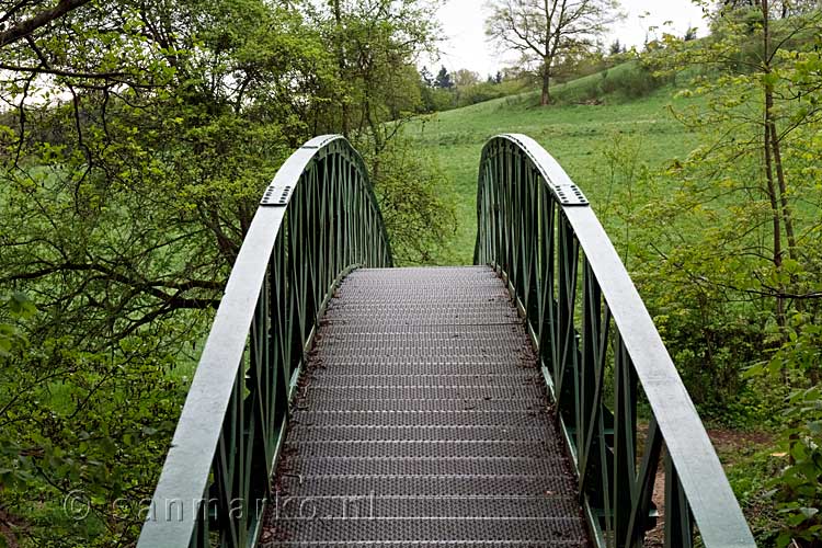 Een 150 jaar oude brug over de L'ambléve bij Stavelot