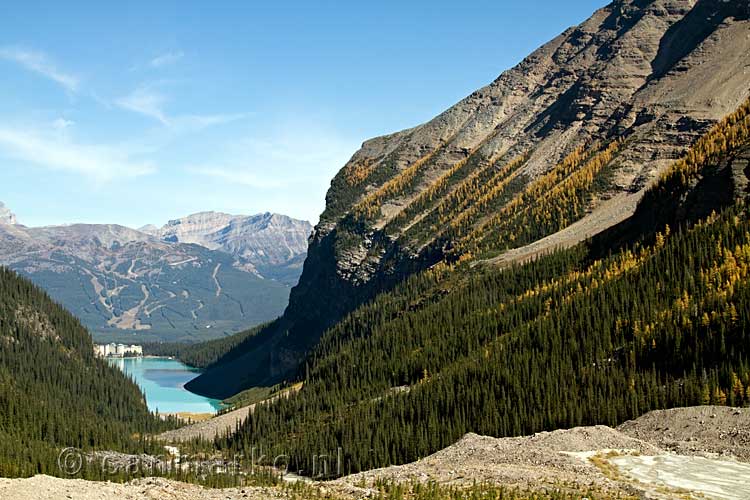 Nog een mooi uitzicht over de natuur bij Lake Louise in Banff NP