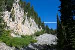 Een puinhelling in het Tamarack Trail bij Island Lake bij Fernie