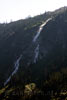 Eén van de vele watervallen in de Asulkan Valley in Glacier NP