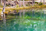 Een laaste blik op Grassi Lakes in Kananaskis Country bij Canmore in Canada