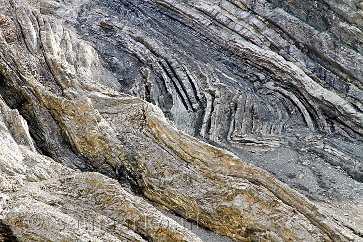 Schitterend gevormde lijnen in de rotsen bij de Ptarmigan Cirque