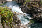 De Little Qualicum River aan de Alberni Highway op Vancouver Island