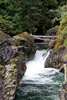 Een kleine waterval in de Little Qualicum River op Vancouver Island