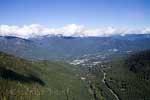 Vanaf de Peak 2 Peak een uitzicht over de Fitzsimmon vallei bij Whistler