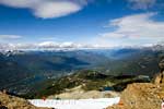 Uitzicht van Whistler Mountain over Whistler en de omliggende Bergen