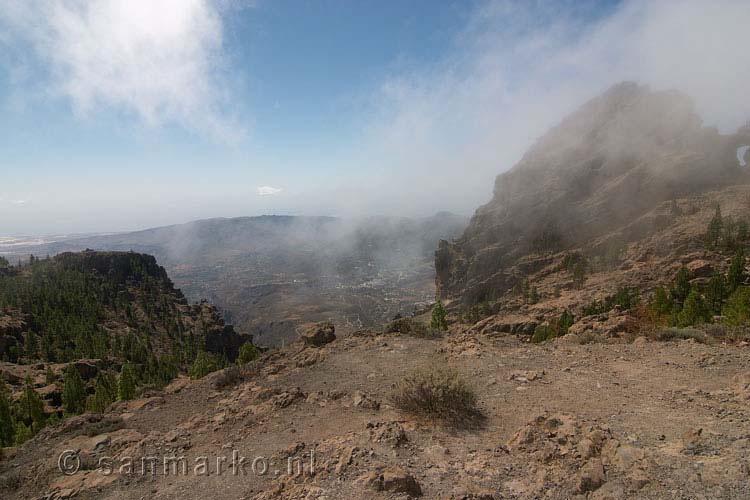 Het uitzicht over Gran Canaria tijdens de wandeling bij Roque Nublo