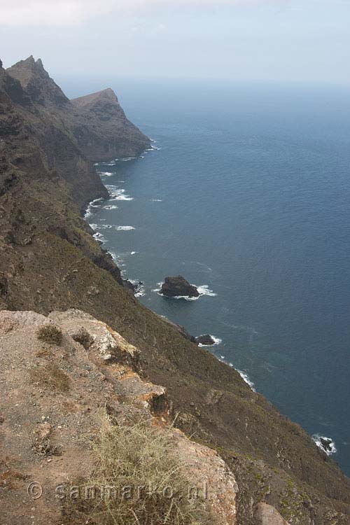 Uitzicht vanaf Mirador del Balcón op de kustlijn van Gran Canaria