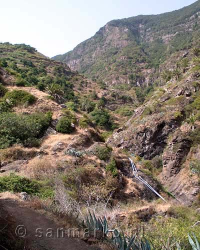 Het begin van het wandelpad van Hermigua naar El Cedro op La Gomera