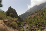 Uitzicht in het dal van de Caldera de Taburiente tijdens een wandeling op La Palma