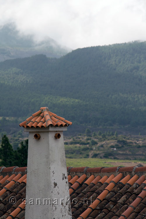 Uitzicht vanaf het plein bij Ermita Virgen del Pino op La Palma