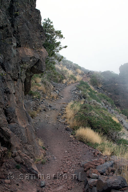 Wandelpad richting mirador Los Andenes bij de Roque de los Muchachos op La Palma