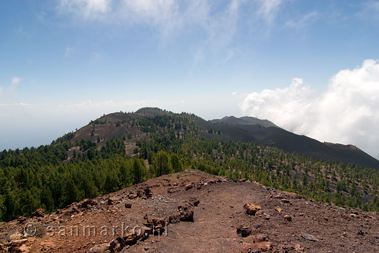 Uitzicht richting het zuidelijke deel van Ruta de los Volcanes op La Palma