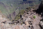 De steile bergen bij het dadl van Masca gezien vanaf Roque de La Cabezaca op Tenerife op de Canarische Eilanden
