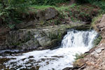 Een waterval in de Nette tijdens onze wandeling over het Nette-Schieferpfad