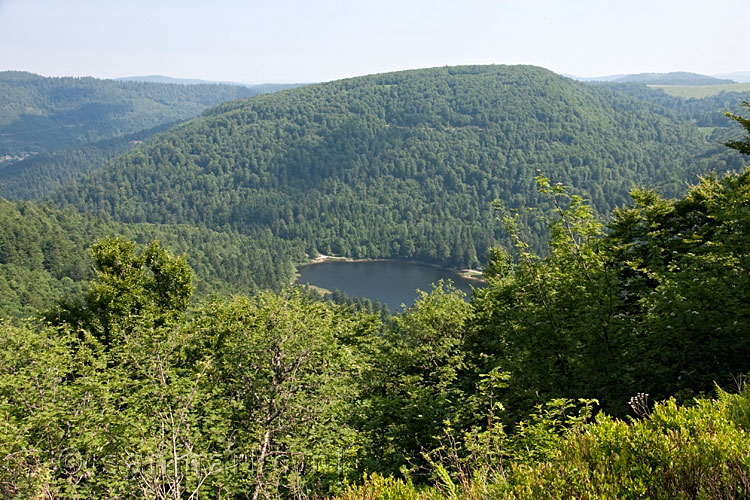 Lac de Blanchemer vanaf de Rainkopf in de Vogezen