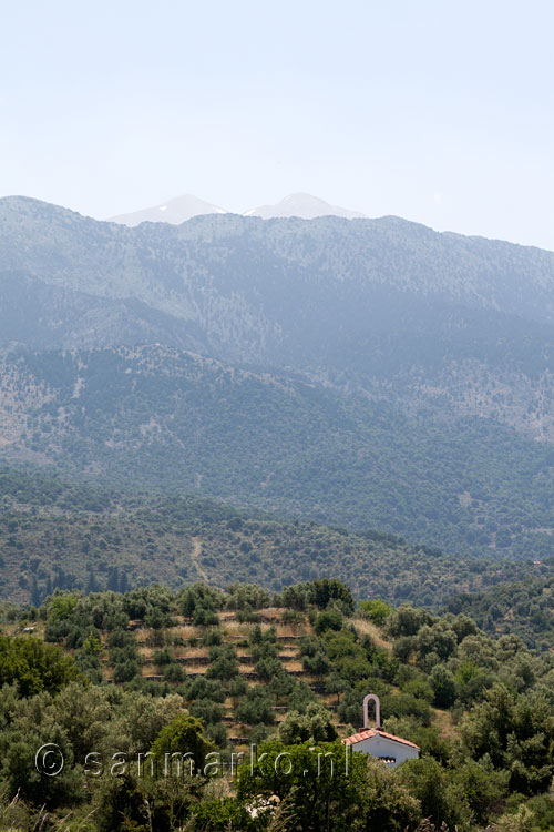 Uitzicht richting de Witte bergen, Lefka Ori op Kreta