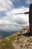 Het uitzicht over het Lassithi plateau op Kreta bij een van de windmolens