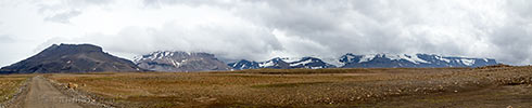 Panorama van de omgeving van de F 550 Kaldidalur in IJsland
