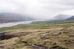 Uitzicht op het schitterende Lagarfljót bij de Hengifoss in IJsland