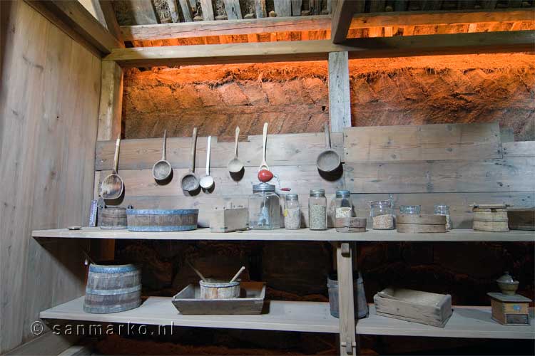 Een keuken in één van de huisjes in het Laufás museum bij Akureyri