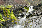 Een leuke kleine waterval in de rivier door de Ránagil kloof