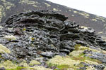 Schitterende lava lagen bij de krater Rauðhóll op Snæfellsnes op IJsland
