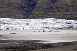 Het gletsjer meer en de uitloop van de Skaftafellsjökull in IJsland
