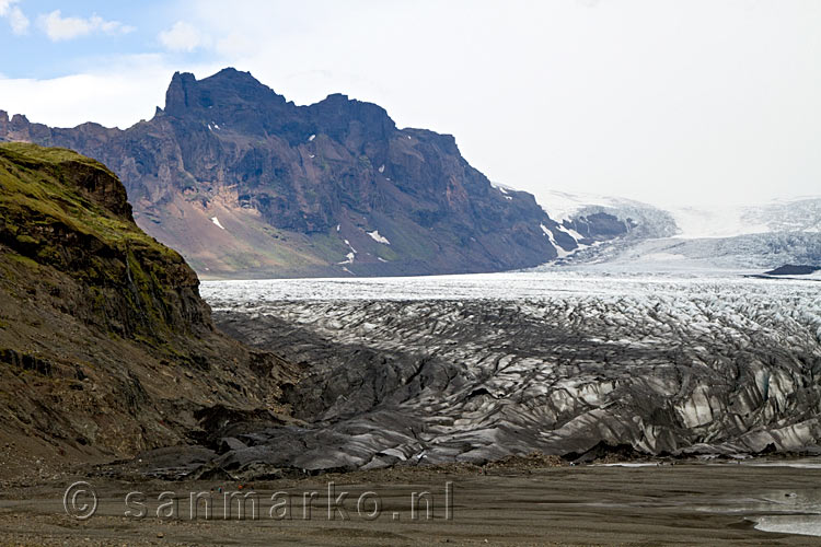 De Skaftafellsjökull met de Kristinartindar in Skaftafell National Park