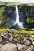 De schitterende waterval Háifoss in het dal van de Hekla in IJsland