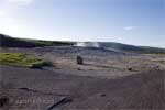 Het uitzicht op de schitternde natuur vanaf Strokkur geiser bij Geysir in IJsland