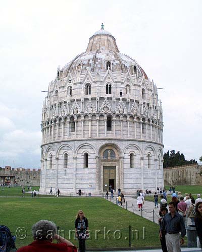Battisterio in Pisa in Toscane in Italië