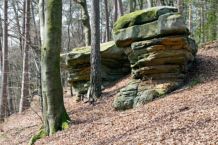 Nog een paar mooie rotsen bij Beaufort langs het wandelpad