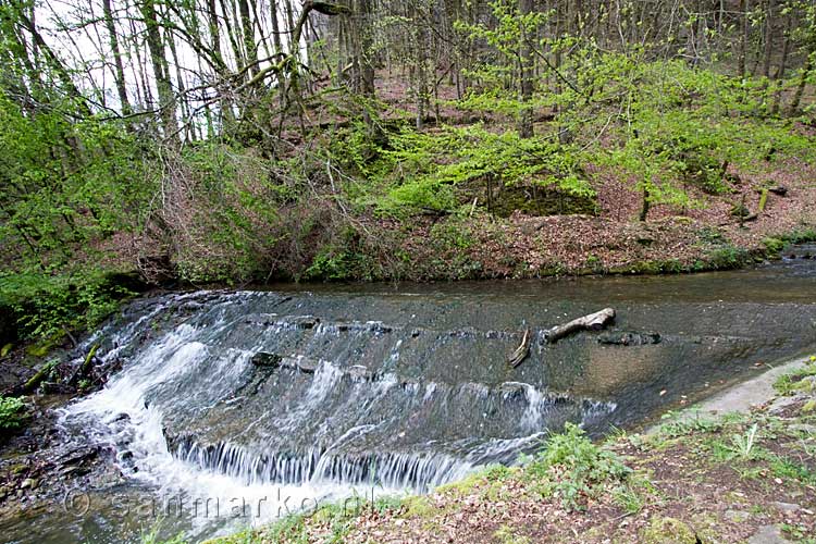 Aan het einde van de wandeling de Schwarze Emz bij Müllerthal