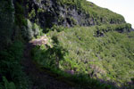 Uitzicht op het wandelpad langs de levada bij Bica da Cana op Madeira