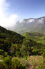 Uitzicht over het het dal vanaf de Boca da Encumeada pas op Madeira