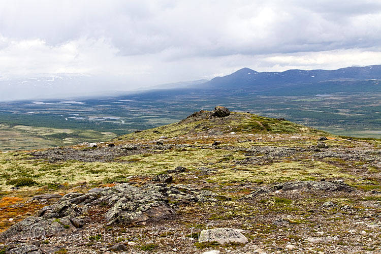 We staan op de top van de Mehø met een schitterend uitzicht over Dovrefjell
