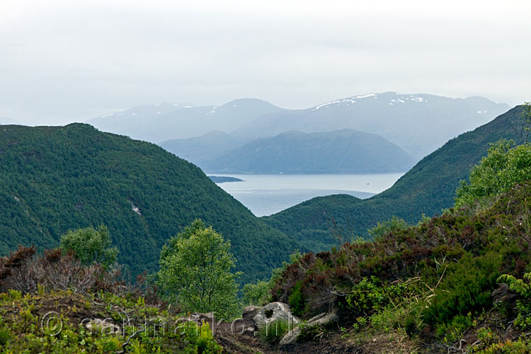 Een laatste uitzicht vanaf de Melshornet voor we weer afdalen