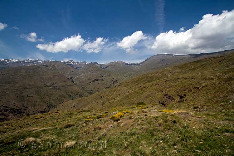 Nog een mooi uitzicht over de Sierra Nevada bergmassief in Spanje